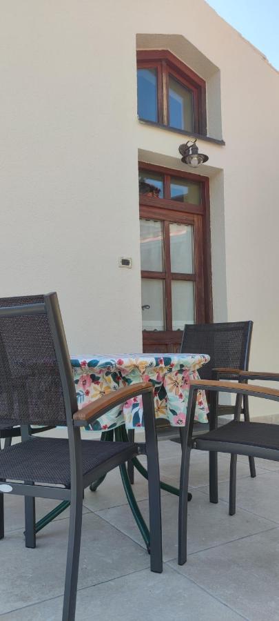 Bordon Wines, Estate With Accommodation Dekani Екстериор снимка